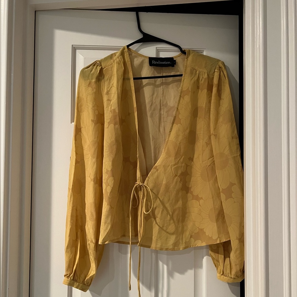 NWOT Realisation Par Blouse size small!